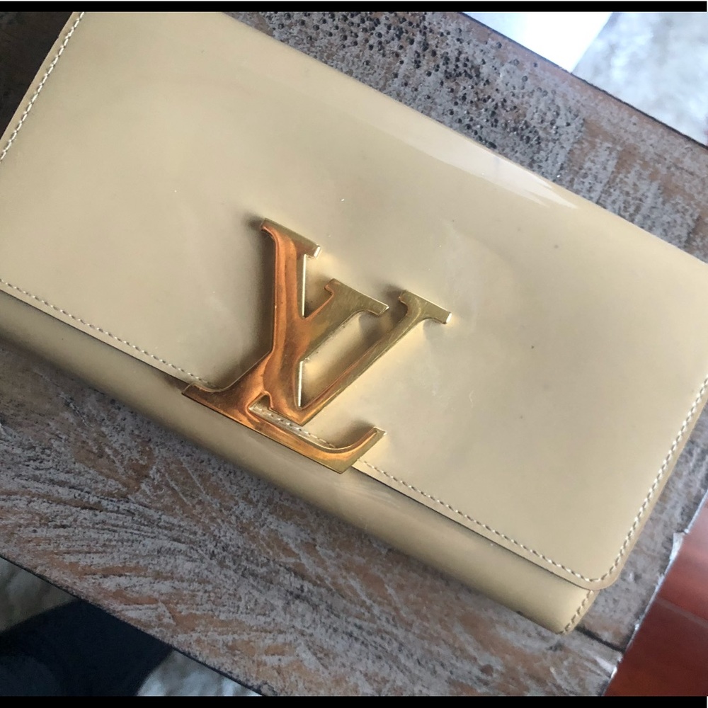 Louis Vuitton Wallet